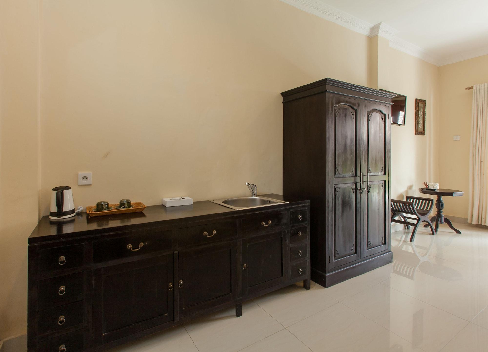 Liyer House Hotell Lodtunduh Eksteriør bilde