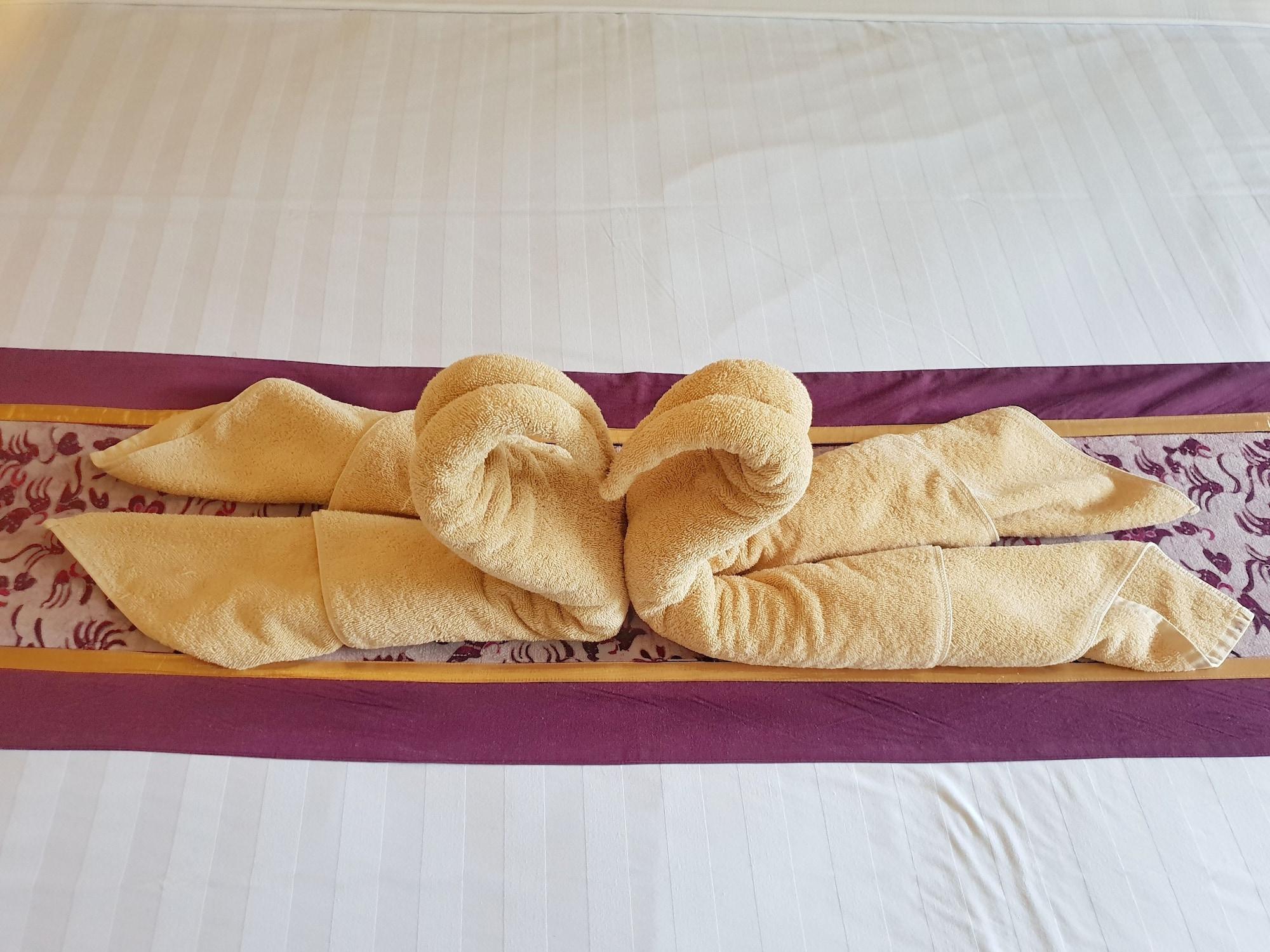 Liyer House Hotell Lodtunduh Eksteriør bilde