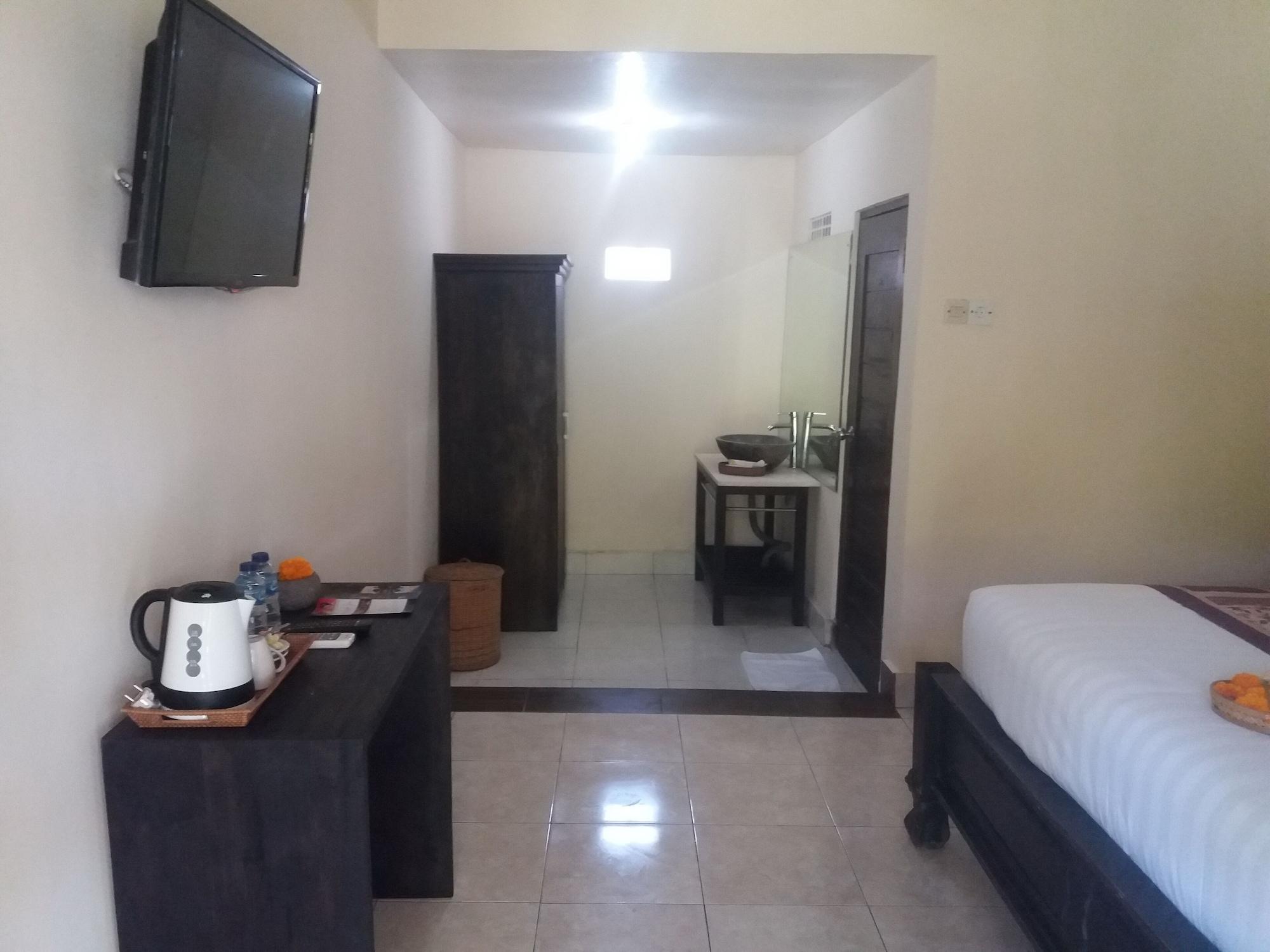 Liyer House Hotell Lodtunduh Eksteriør bilde